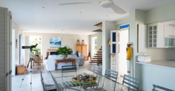 5 Bedroom Home Tinley Manor
