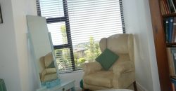 IMMACULATE 2 BEDROOM FREESTANDING HOUSE WITH SEA VIEWS.